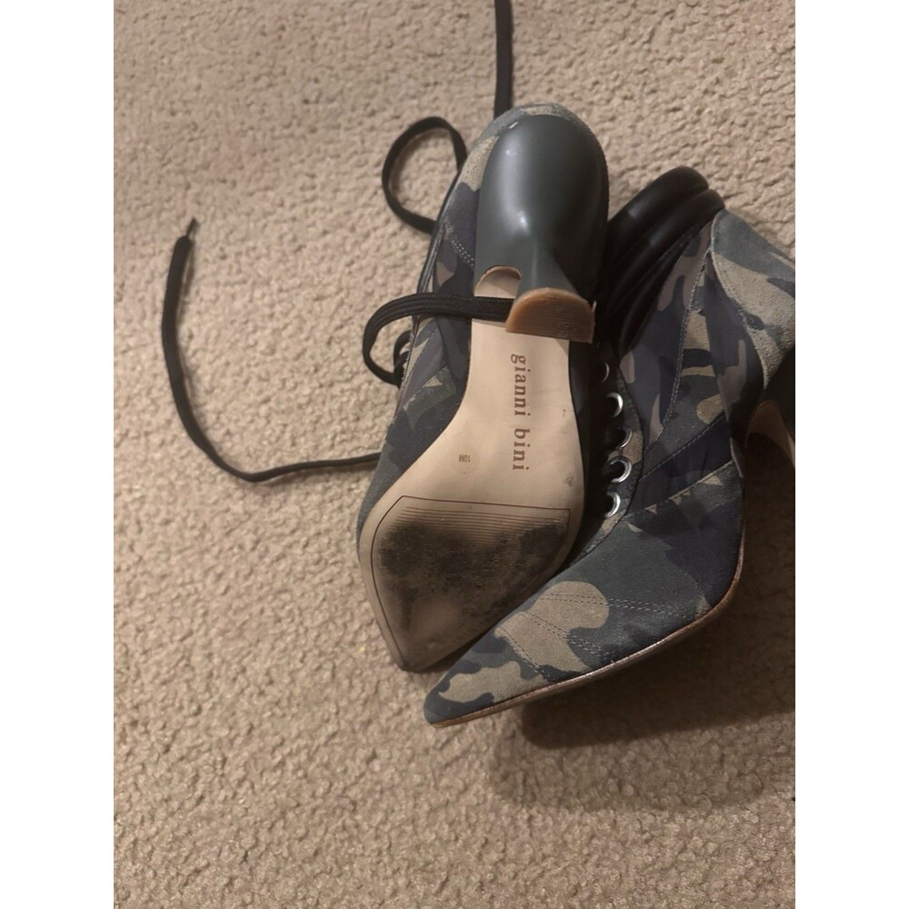 Gianni Bini  Camo Heeled Ankle Boots  Size 10M - Picture 9 of 15